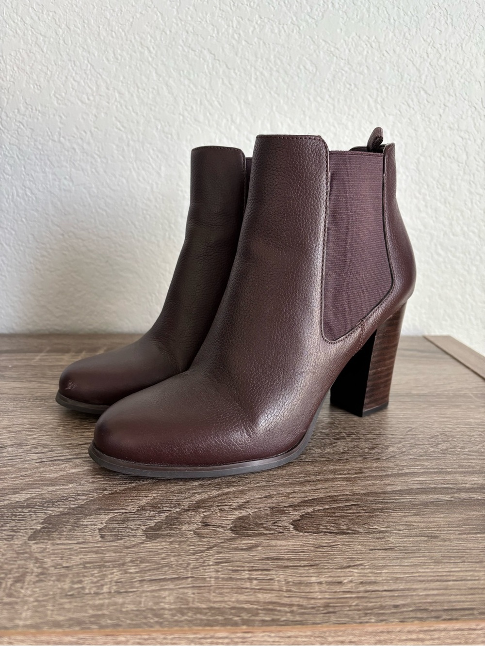 Michael Kors Women's Dark Brown Leather Block Heel Chelsea Boot - Picture 3 of 11